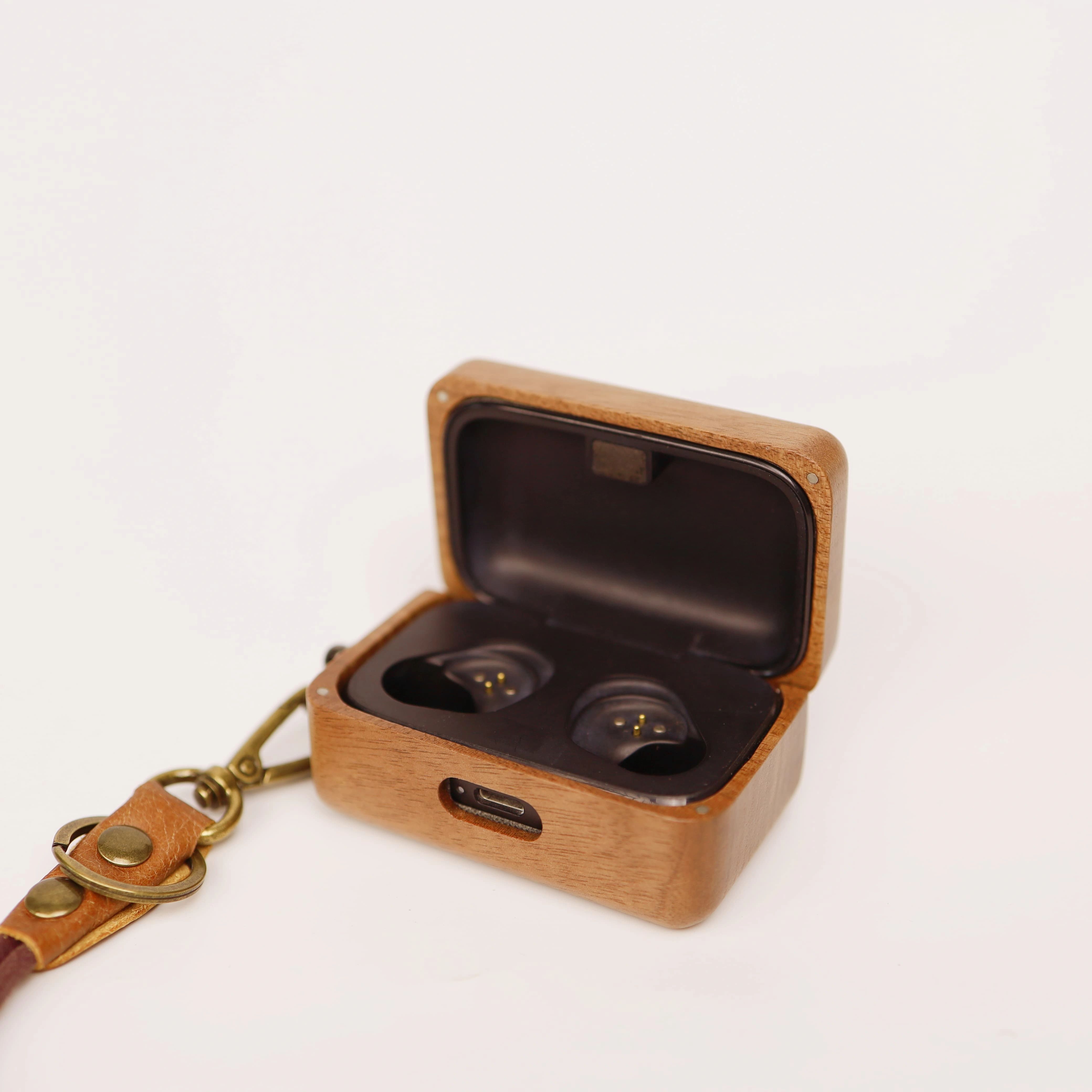 เคสไม้วอลนัทแท้สำหรับ Sennheis - Sennheiser Headphone Momentum 4 บทวิจารณ์และราคา