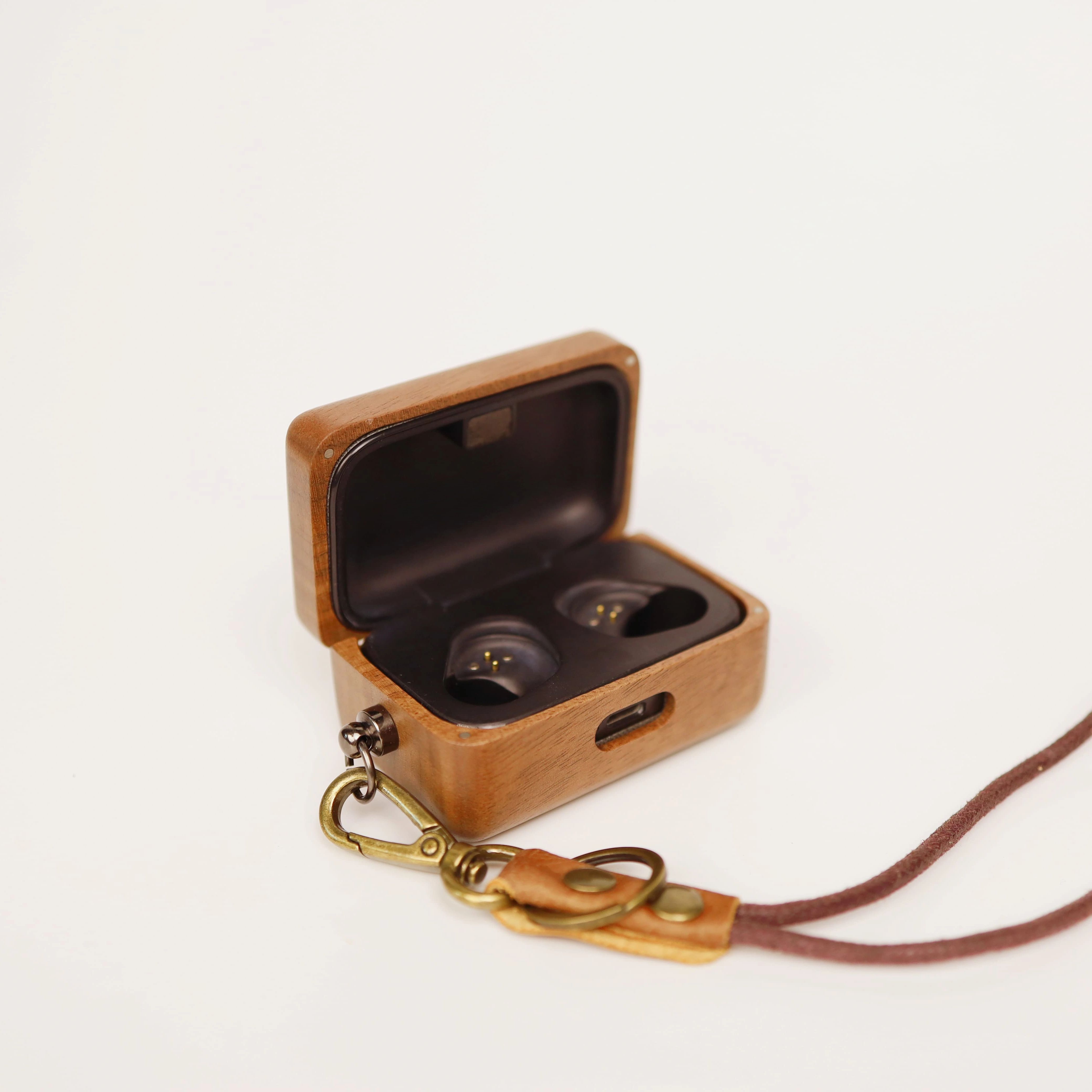 เคสไม้วอลนัทแท้สำหรับ Sennheis - Sennheiser Headphone Momentum 4 บทวิจารณ์และราคา